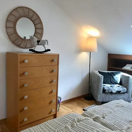 Beautiful 7 Bedroom In Apartamento